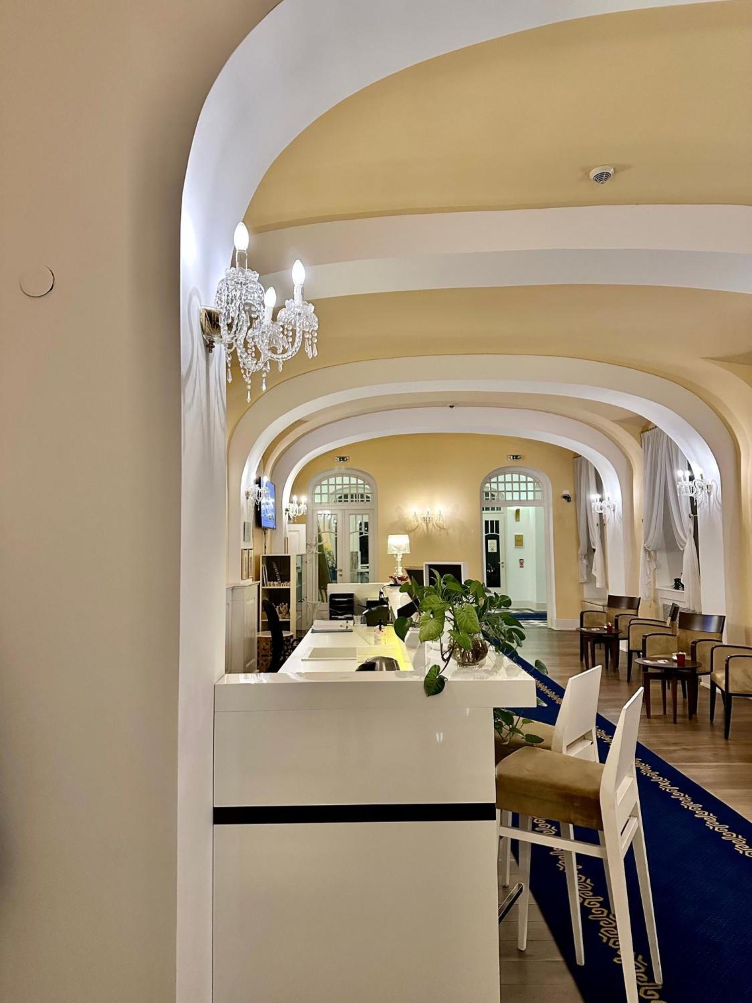 艺术庄园酒店 Tomášov 外观 照片